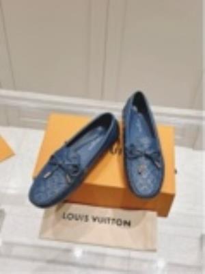 cheap quality Women's Louis Vuitton Shoes Model No. 490